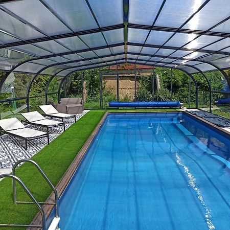 La Petellerie, Maison De Campagne Avec Piscine Pour Un Sejour Detente Moyon Eksteriør bilde